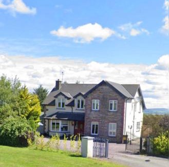 Bweeng Casa | HighTree House