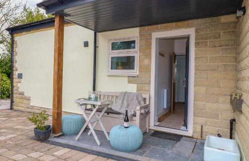 Beeley Casa | Highview Stables