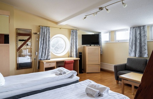 Turku Harbour Hotel | Hiisi Hotel Turku Seaport
