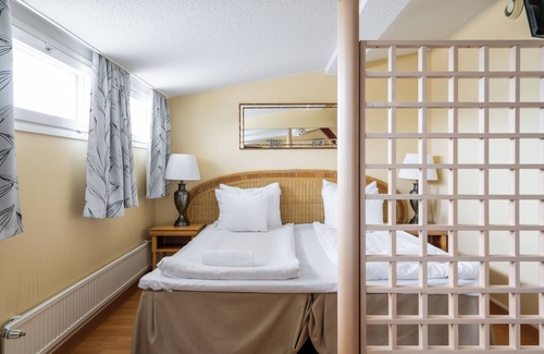 Turku Harbour Hotel | Hiisi Hotel Turku Seaport