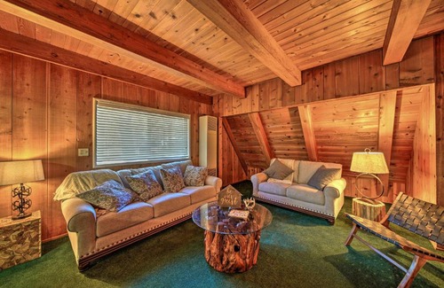 Trinity Center Casa | Hike and Fish, Less Than 1 Mi to Trinity Lake Rustic Cabin!
