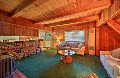 Trinity Center Casa | Hike and Fish, Less Than 1 Mi to Trinity Lake Rustic Cabin!