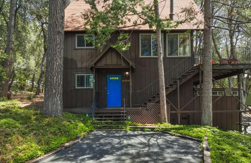 Twain Harte Casa | Hike, Bike and Golf Peaceful Cabin in Twain Harte!