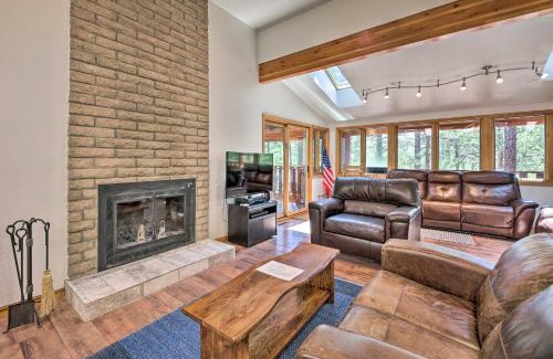 Greer Casa | Hike, Bike and Ski, 12 Mi to Slopes Serene Cabin