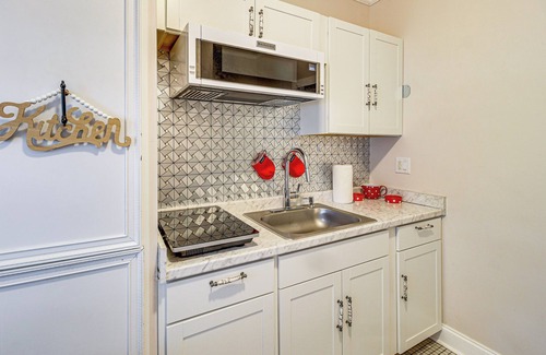 Burgaw Apartamento | Cozy Burgaw Apartment w/ Deck ~ 4 Mi to River
