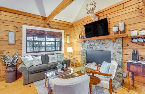 Hayesville Casa | Hike, Boat and Explore Mtn-View Hayesville Hideaway
