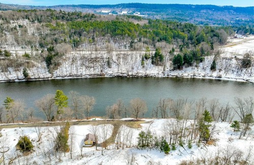 East Ryegate Casa | Hike, Fish and Boat Waterfront Cabin in Ryegate!