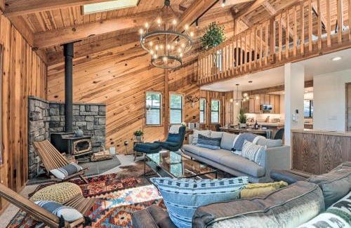 Arnold Casa | Hike, Fish, and Relax Family Arnold Cabin