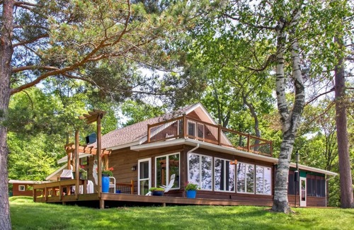 Brainerd Cabaña | Hike, Fish & Boat: Waterfront Home in Brainerd!