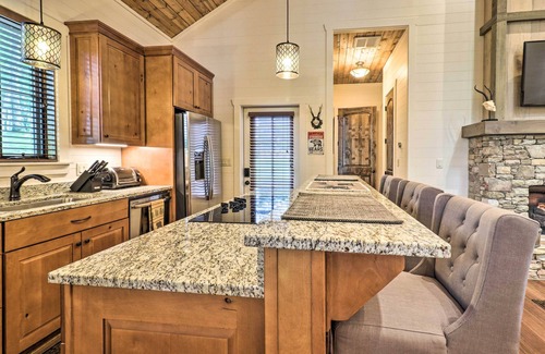 Glenville Casa | Hike, Fish & Relax: Rural Craftsman in Glenville!