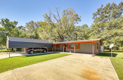 Pine Bluff Casa | Hike, Golf and Fish Pine Bluff Retreat