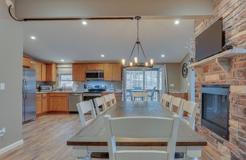 Lackawaxen Casa | Hike, Swim & Ski: Home w/ Deck in Lackawaxen