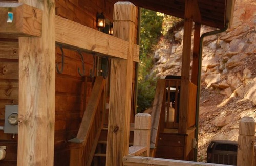Bryson City Cabina | Resto del excursionista-Cabañas de cuenca hidrográfica-Privadas y apartadas