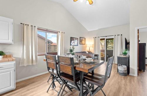 St. George Casa | Hikers Hideaway - Cozy Resort Condo with Pool & More