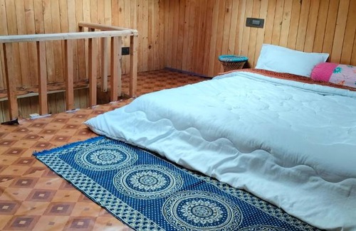 Banjar Apartamento | Hikers wooden duplex cottage