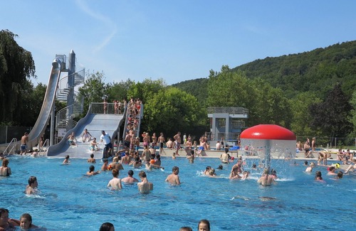 Gottmadingen Apartamento | Senderismo, montañas y lago.