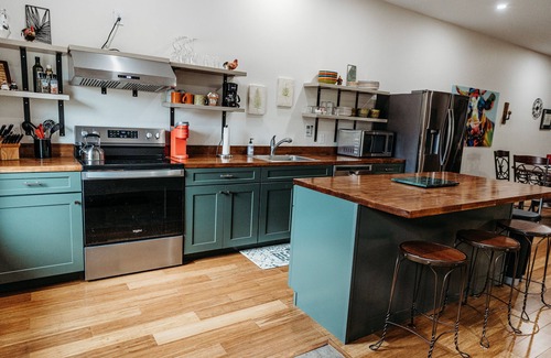 Rock Island Apartamento | Hiking, swimming, kayaking, fishing and waterfalls.