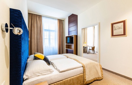 Landstrasse Hotel | HiLight Suites Hotel