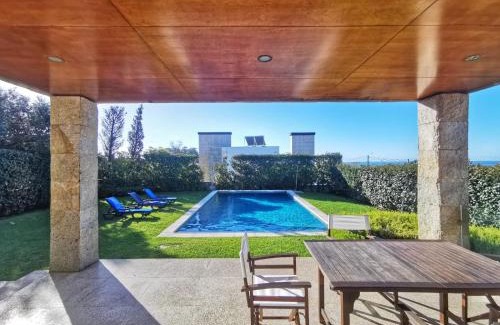Viana do Castelo Casa | Hill & Beach house