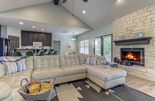 Austin Casa | Hill country compound! Two 4 BDRM Homes with Pools On 8 Acres Riverfront