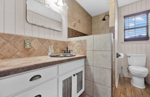 Blanco Cabina | Hill Country Ranch Cabin