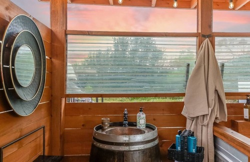 Marble Falls Cabina | Hill Country River Yurt, Hot Tub,Kayaks, Movie Projector, Outside Projector
