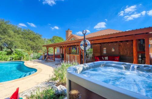 Canyon Lake Casa | Hill Country Vibe