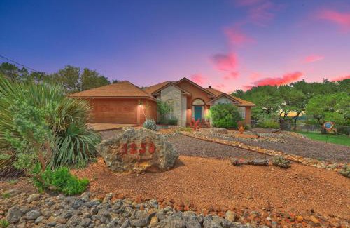 Canyon Lake Casa | Hill Country Vibe