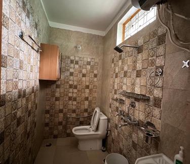 Kharsali Apartamento | Hill dew homestay