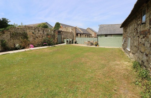 Freshwater Cabaña | Hill Farm Cottage