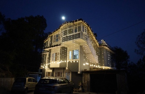 Shimla Villa | Hill Side Inn By Purple Tree Villa