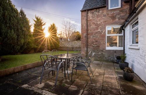Inverness City Centre Casa | Hill Street Haven