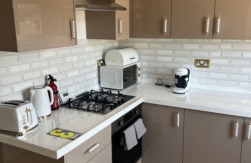 Barnstaple Casa | Hill View 5 minutes to walk town center