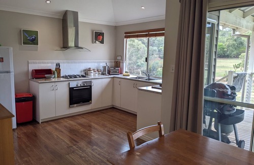 Sawyers Valley Cabaña | Hillborne Cottage Perth Hills