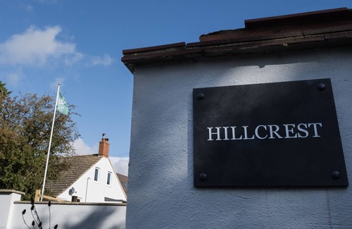 Oxford Casa | Hillcrest - A modern lakeside retreat just 2.5 miles from Oxford city centre.