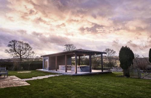 Newton Grange Casa | Hillcrest House