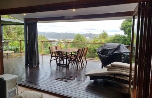 Tweed Heads South Casa | Hillcrest Retreat with River Views