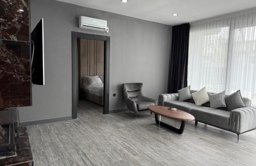 Yanik Complejo | Hilloria Tatil Köyü