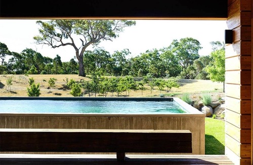 Metcalfe Cabaña | HILLPLAINS COTTAGE - 100% OFF-GRID LUXURY