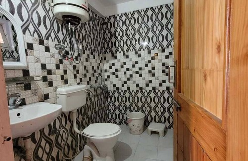 New Manali Casa | Hills Homestay and Devallya