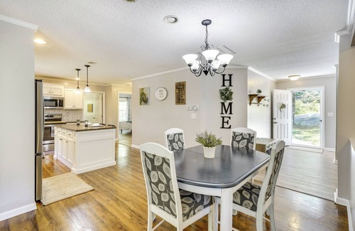 Hillsborough Casa | Hillsborough Vacation Rental ~ 18 Mi to Durham!