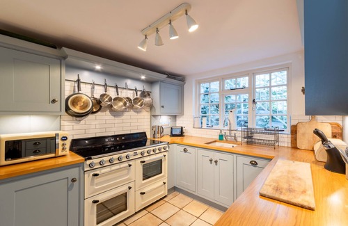Portloe Casa | Hillside by Interhome