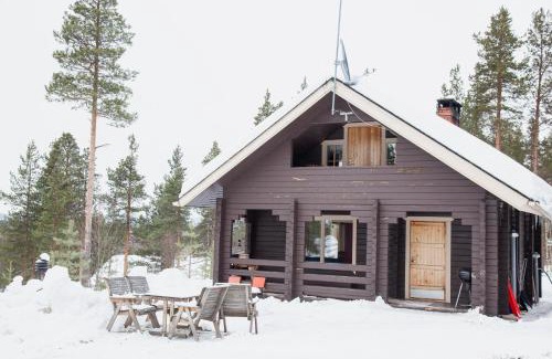 Ivalo Chalet De Esquí | Hillside Cottage