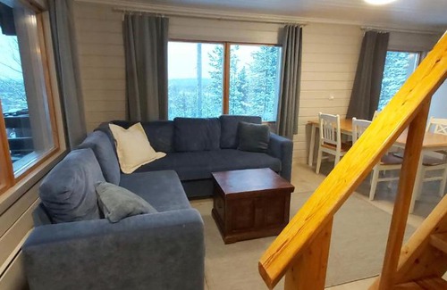 Ivalo Chalet De Esquí | Hillside Cottage