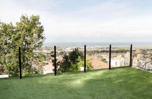 Prestatyn Casa | Hillside Cottage