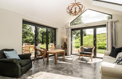 Shaftesbury Casa | Hillside Cottage