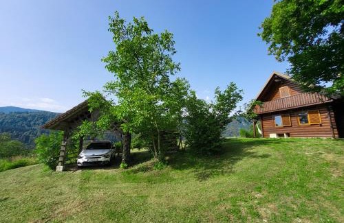 Bodesce Chalet De Esquí | Hillside Cottage