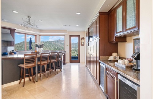 Poway Casa | Hillside Family Oasis: Infinity Pool & Sunset Spa