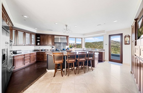 Poway Casa | Hillside Family Oasis: Infinity Pool & Sunset Spa