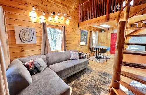 Rogers Casa | Hillside Haven 2